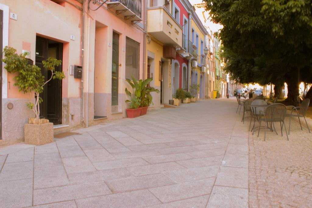 Appartamento Lilla Dei Buoni E Cattivi Cagliari Oda fotoğraf